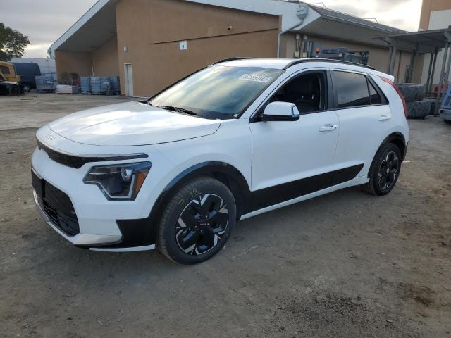  Salvage Kia Niro