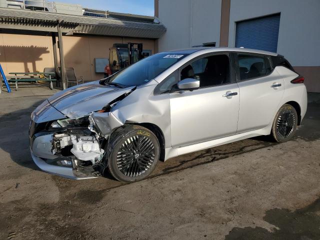  Salvage Nissan LEAF