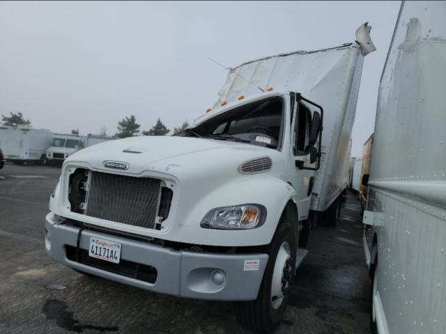  Salvage Freightliner M2 106 Med