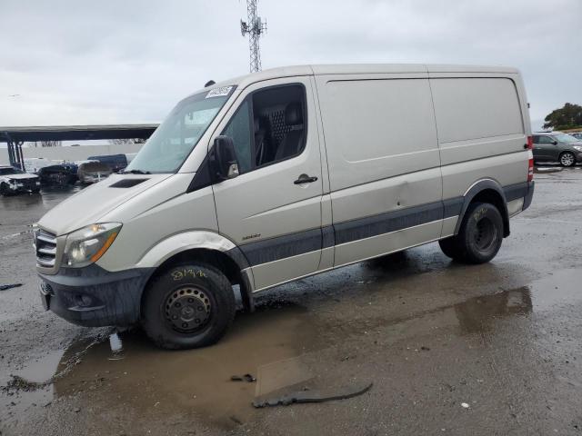  Salvage Mercedes-Benz Sprinter