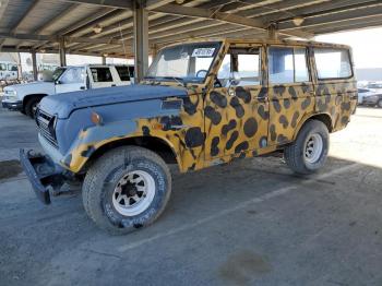  Salvage Toyota Land Cruis