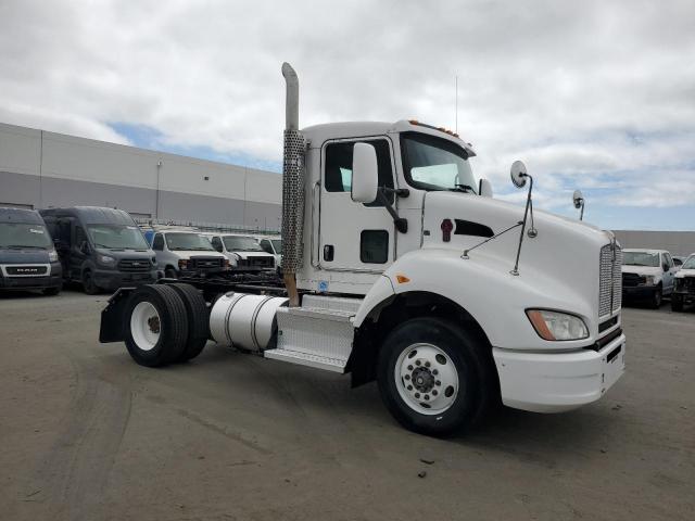  Salvage Kenworth T400a