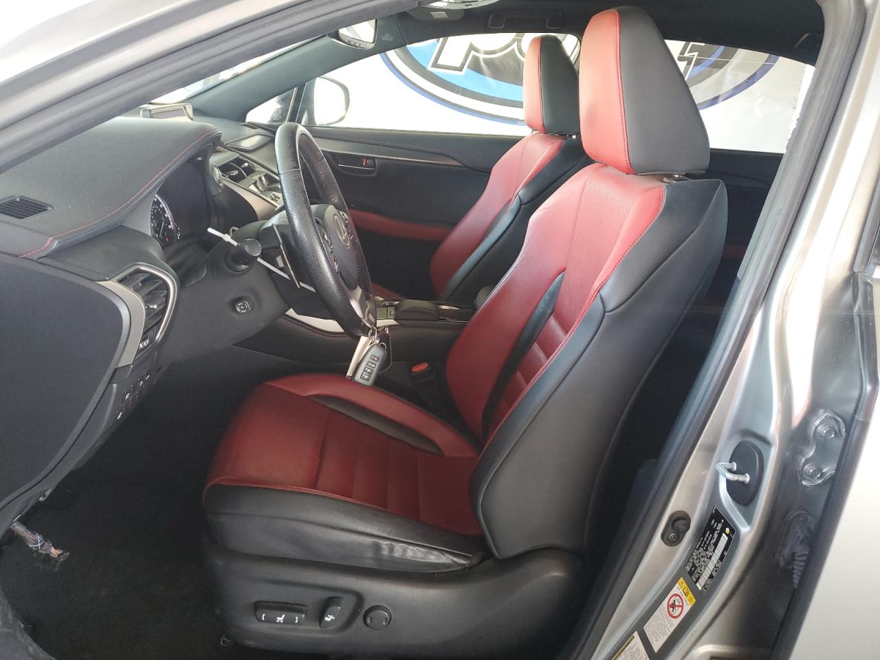 Lexus NX 300 Base Image 5