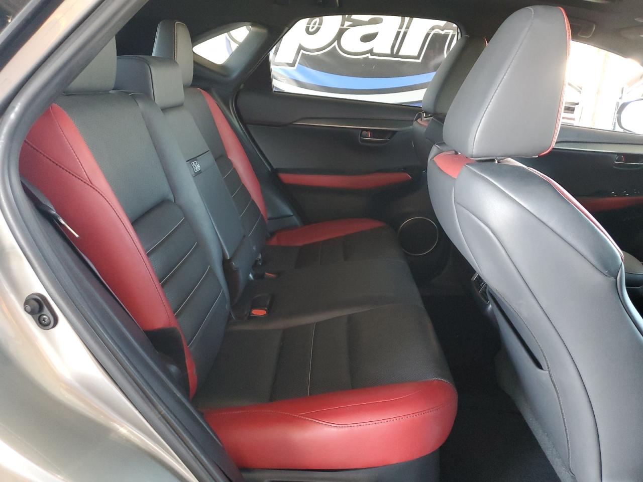 Lexus NX 300 Base Image 7