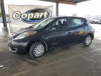  Salvage Nissan LEAF
