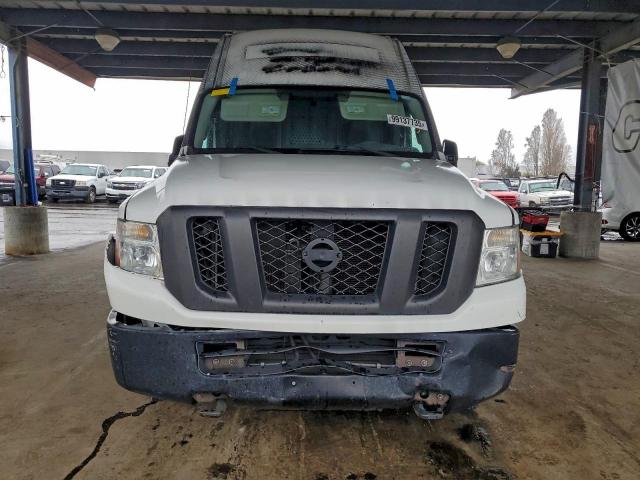 Nissan Nv 2500 Image 10