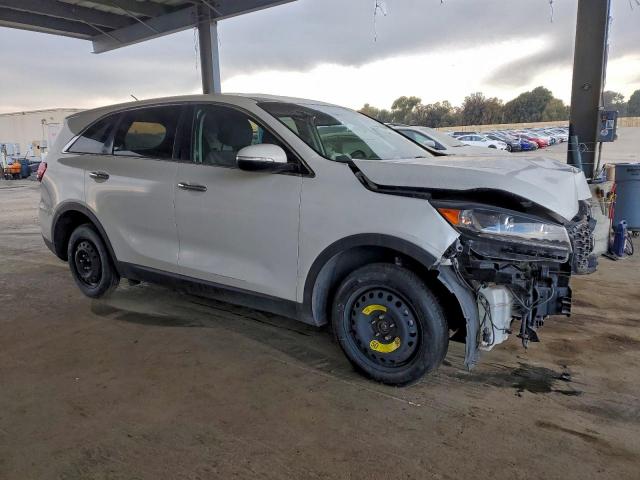 Kia Sorento S Image 4