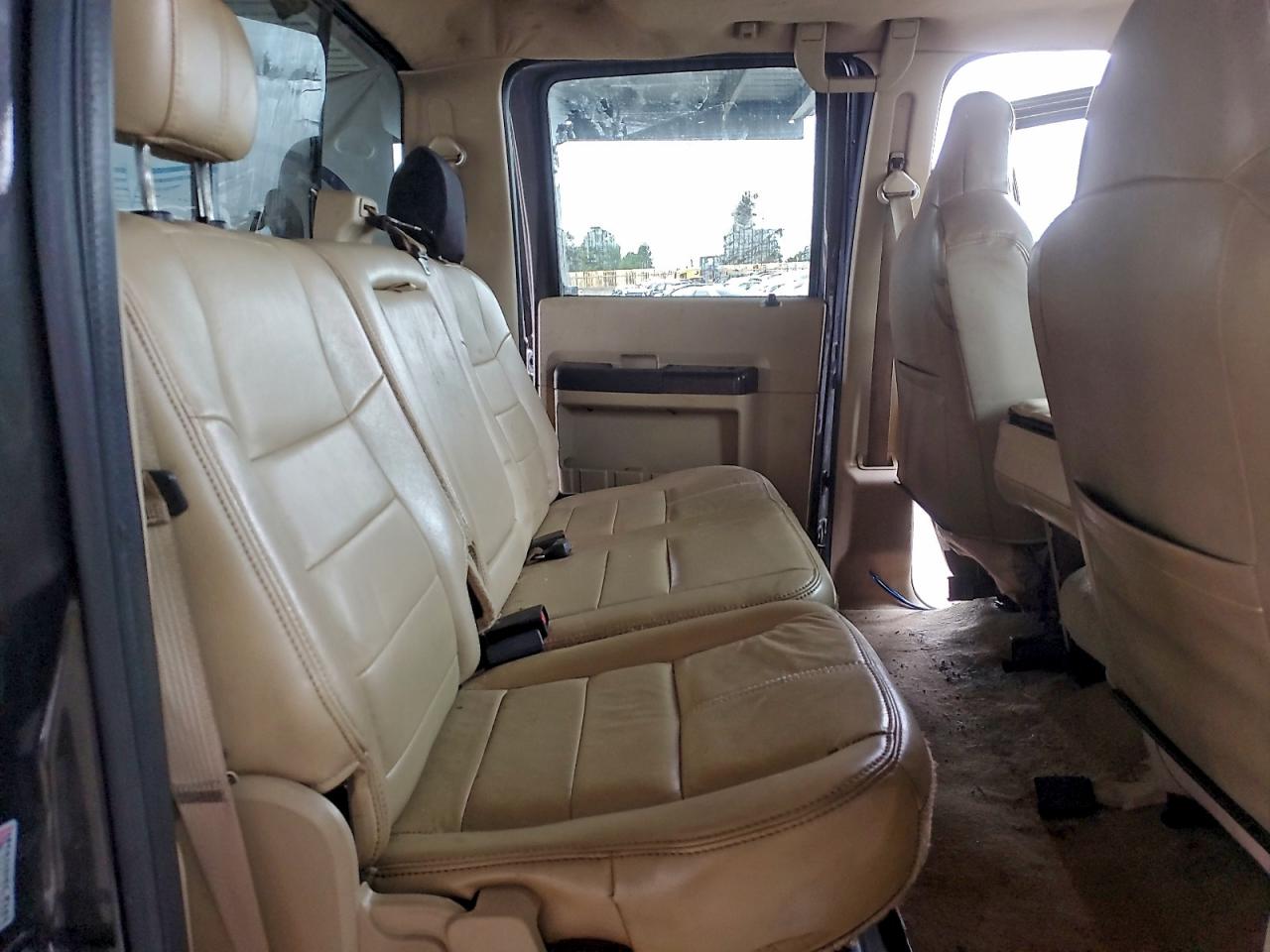 Ford F-250 Super Duty Image 11