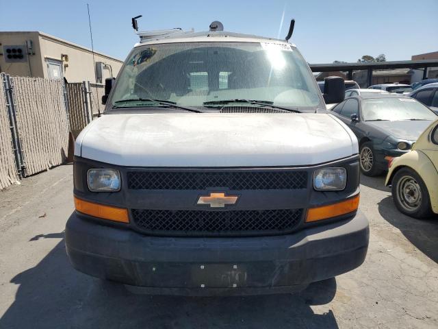 Chevrolet Express Image 6