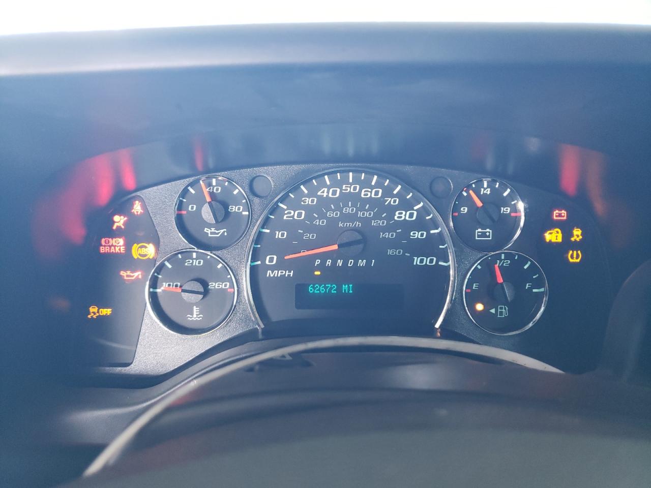 Chevrolet Express Image 9