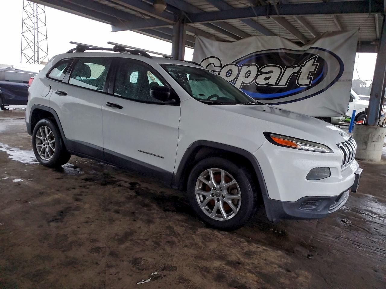 Jeep Grand Cherokee Sport Image 7