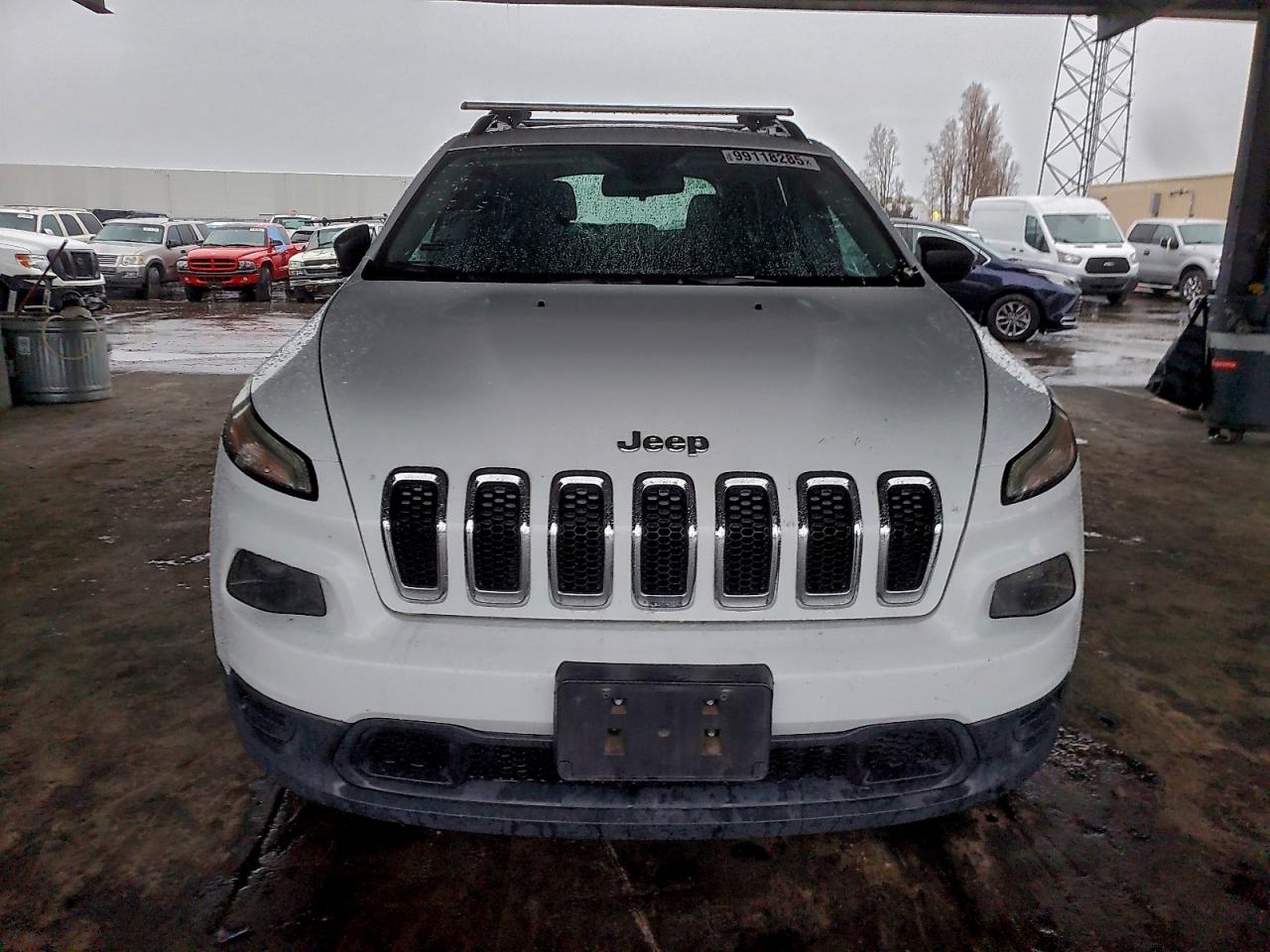 Jeep Grand Cherokee Sport Image 6