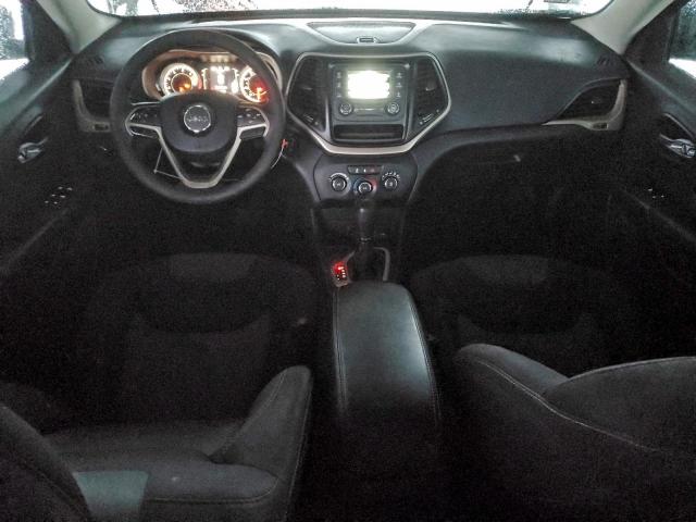 Jeep Grand Cherokee Sport Image 4