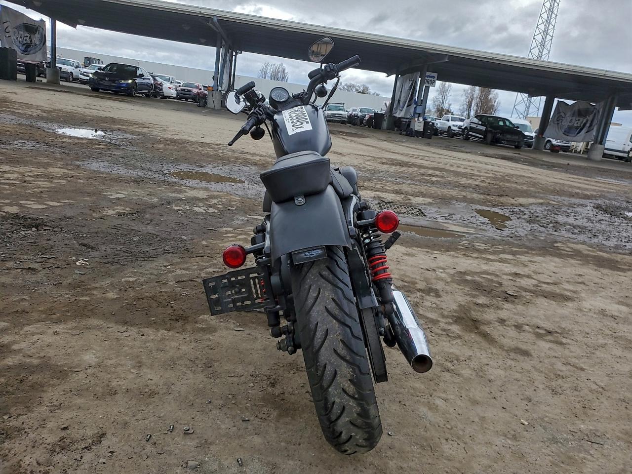 Harley-Davidson Xl Iron 883 Image 8