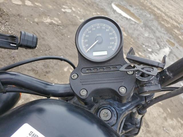 Harley-Davidson Xl Iron 883 Image 4