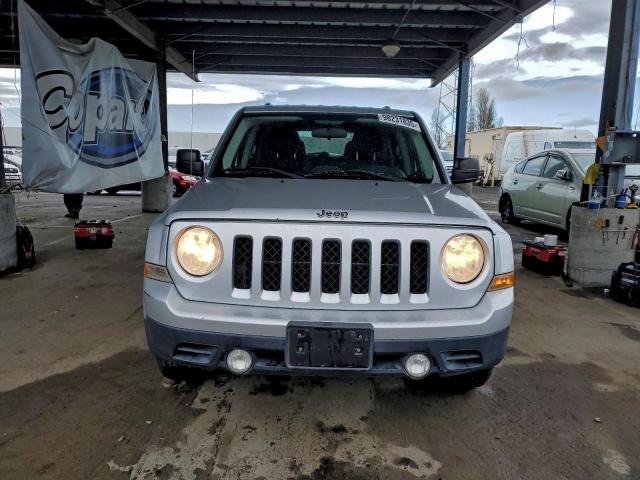 Jeep Patriot Sport Image 9
