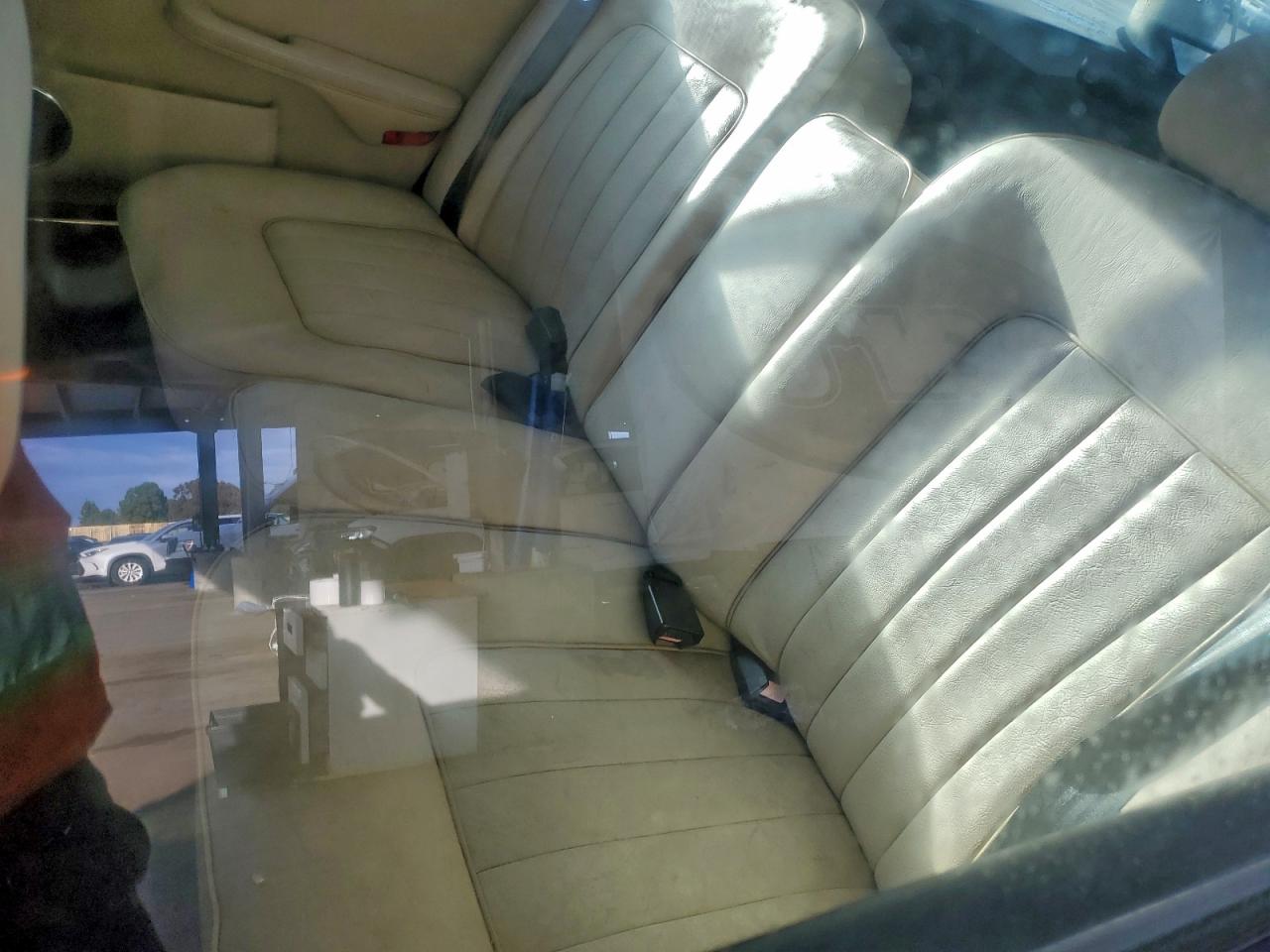 Jaguar Xj6 Vanden Plas Image 10