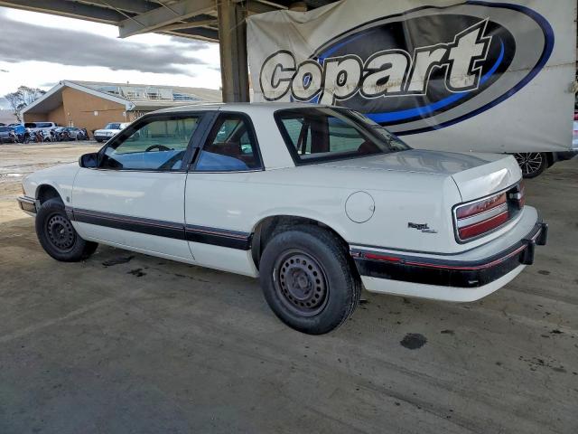 Buick Regal Limited Image 3